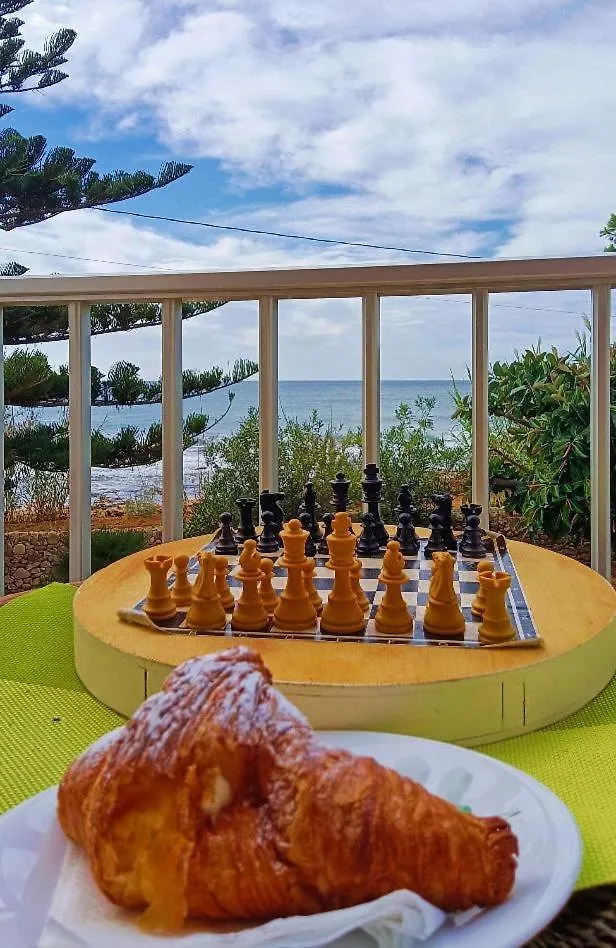 Casa vacanze Casa Panarea - Villetta indipendente sul mare Marina di Modica